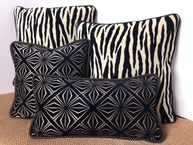 Black and white pillows.